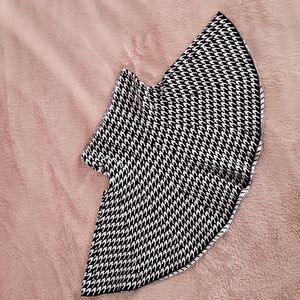 Ma*rs Houndstooth Circle Skirt